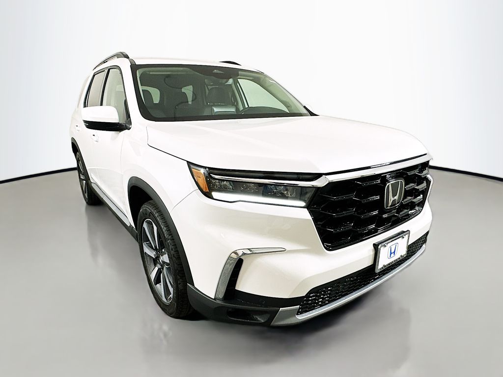 2025 Honda Pilot Touring photo 2
