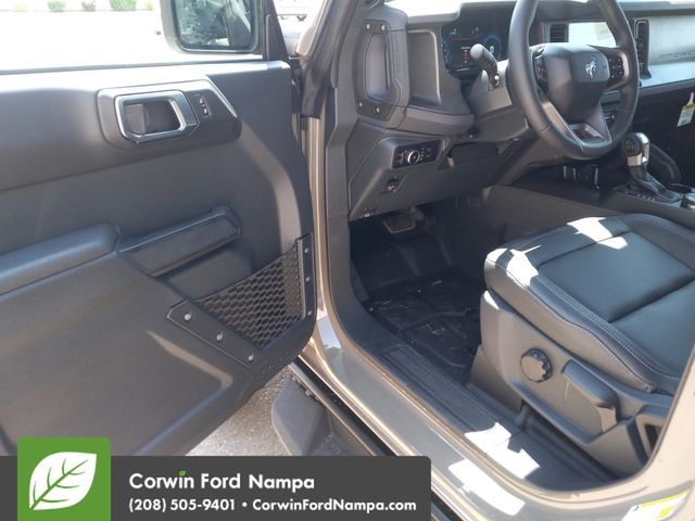 New 2025 Marsh Gray Ford Badlands image 10