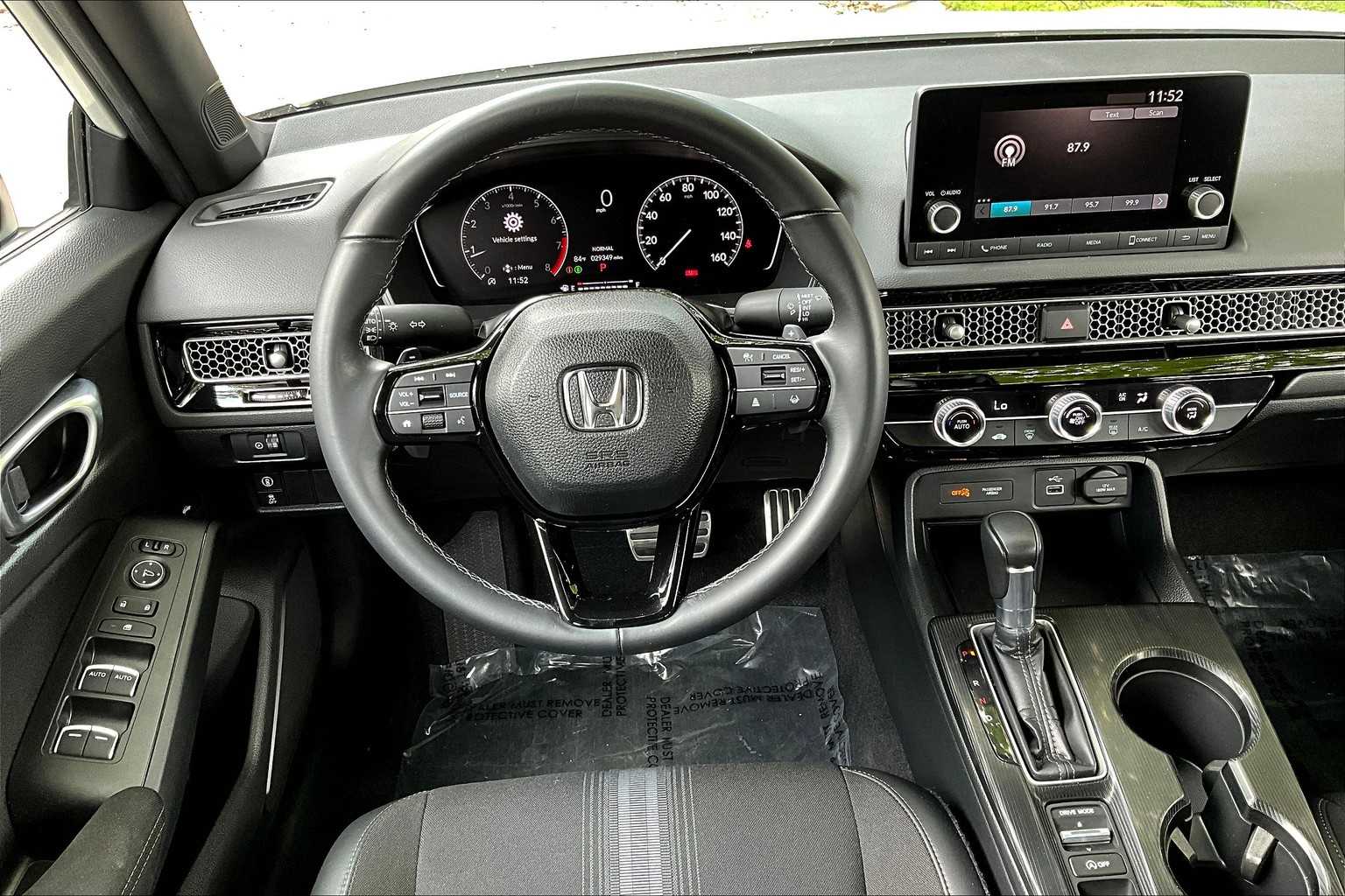 2023 Honda Civic Sport photo 5