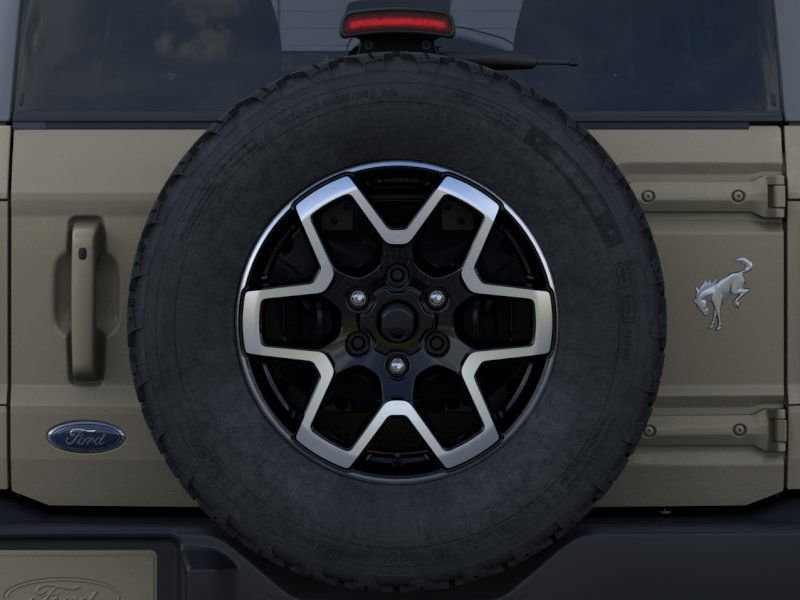 2025 Ford Bronco Outer Banks photo 21