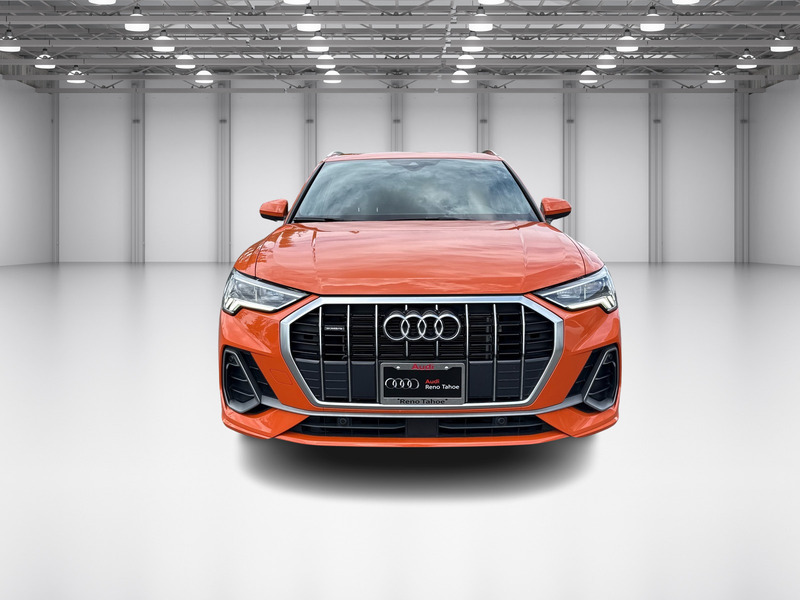 2023 Audi Q3 45 TFSI S line Premium photo 4