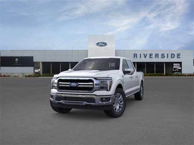 2025 Ford F-150 Lariat photo 2