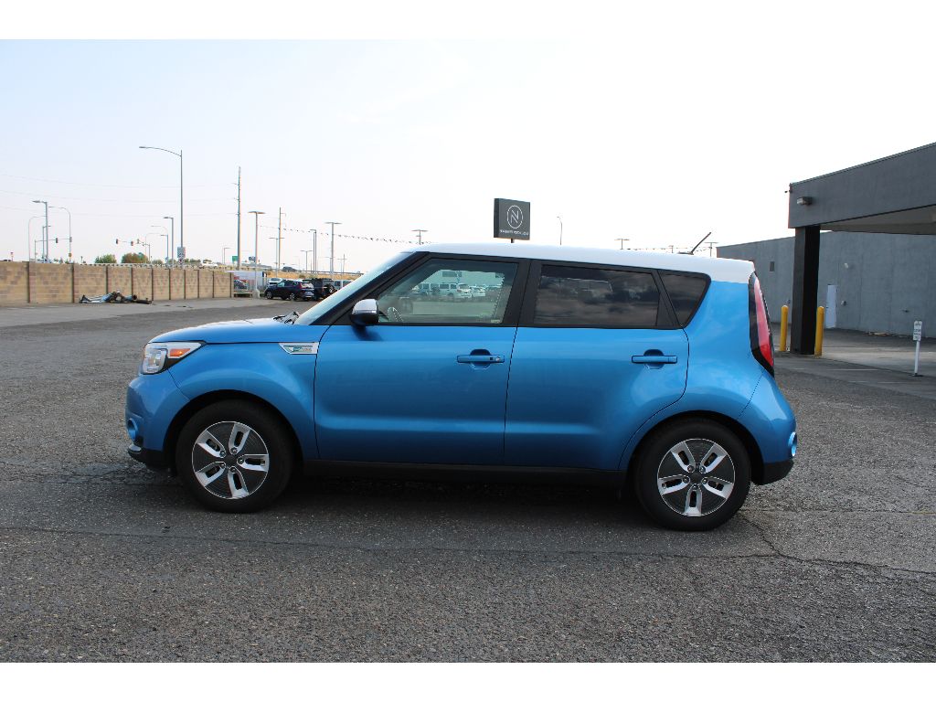 2017 Kia Soul EV photo 4