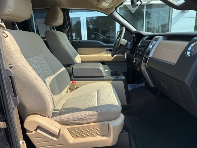 2011 Ford F-150 XL photo 33