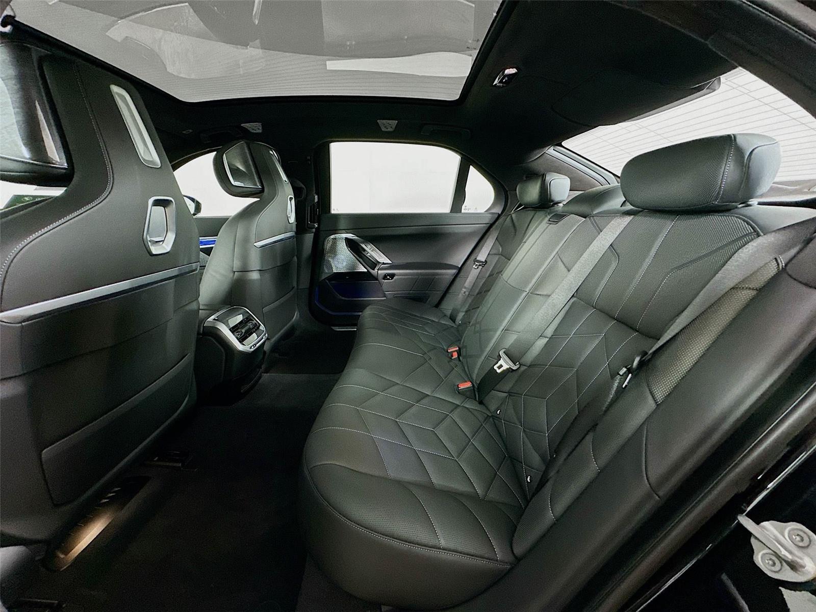 2023 Bmw 760i xDrive photo 21