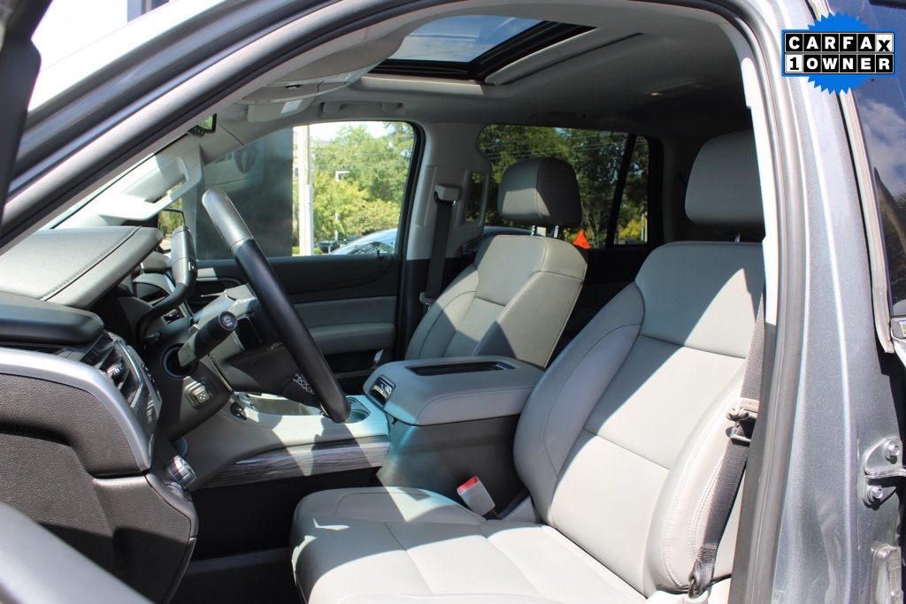 2020 Chevrolet Tahoe LT photo 2