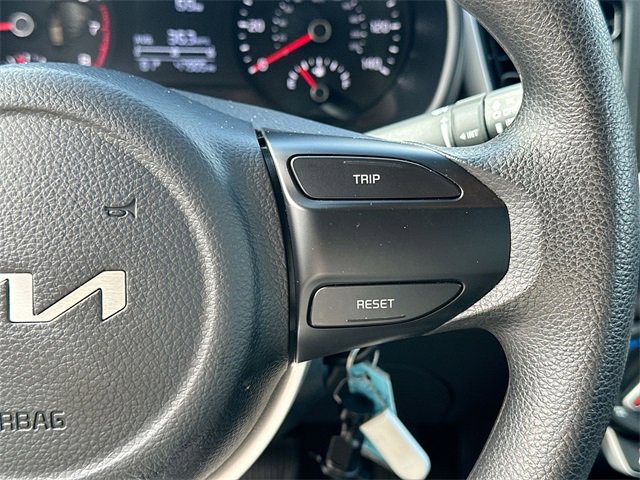 2023 Kia Rio LX photo 31