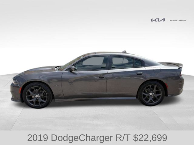 2019 Dodge Charger R/T photo 4