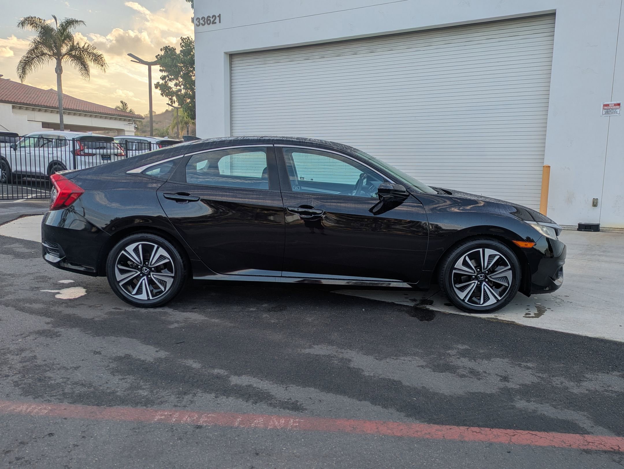 2017 Honda Civic EX-T photo 6