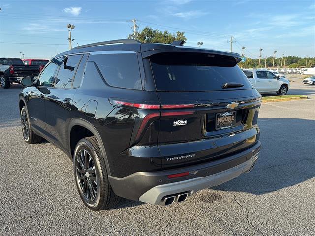 2026 Chevrolet Traverse photo 4