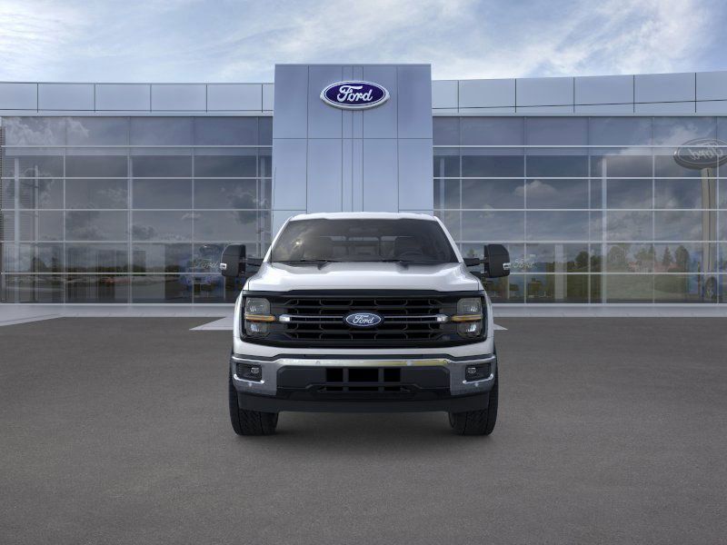 2025 Ford F-150 XLT photo 4