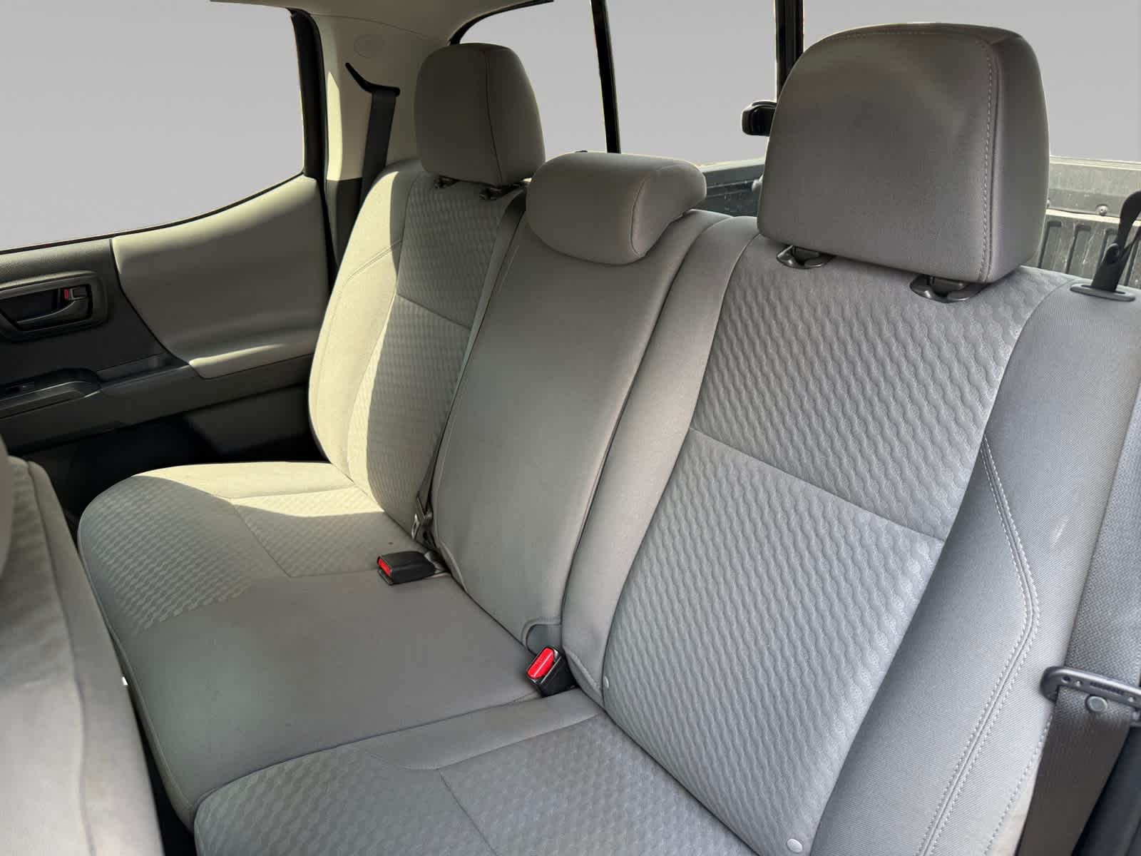 2023 Toyota Tacoma SR 4x4 photo 13
