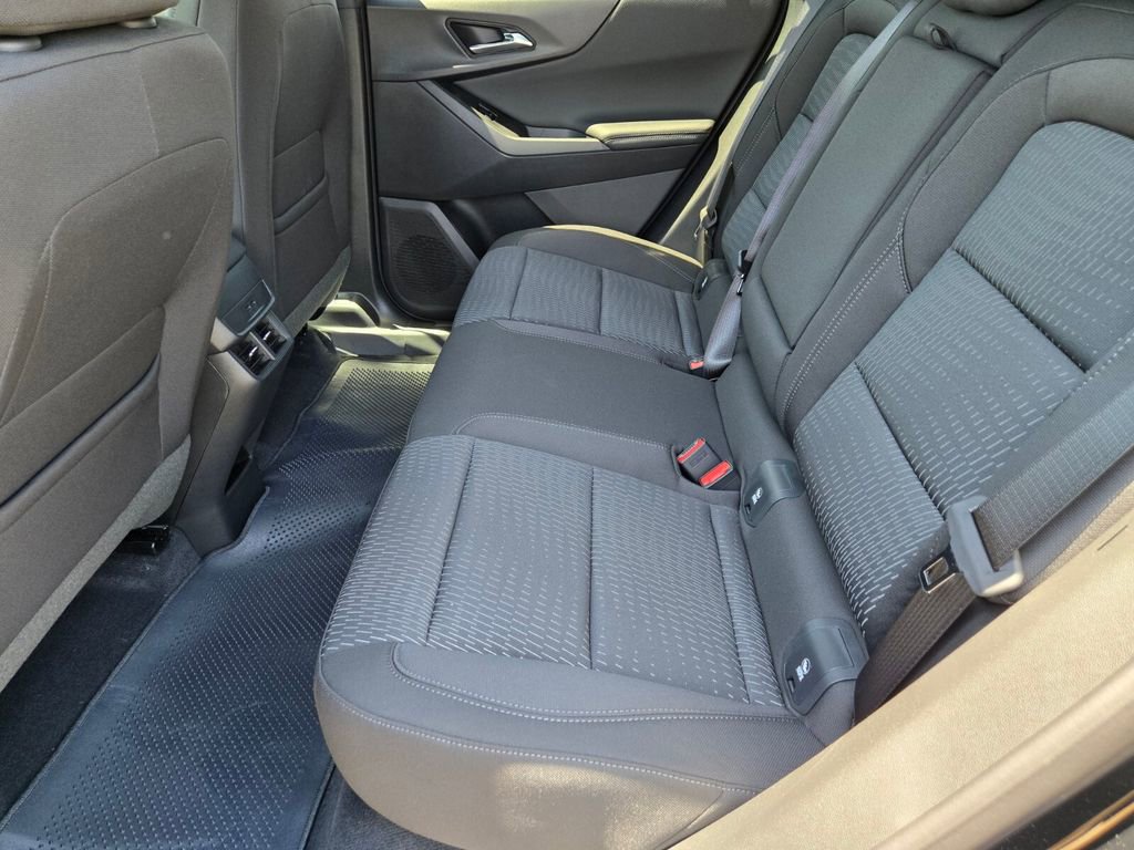 2026 Chevrolet Equinox LT photo 6