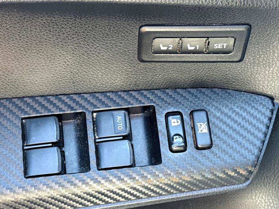 2013 Toyota RAV4 Limited photo 14