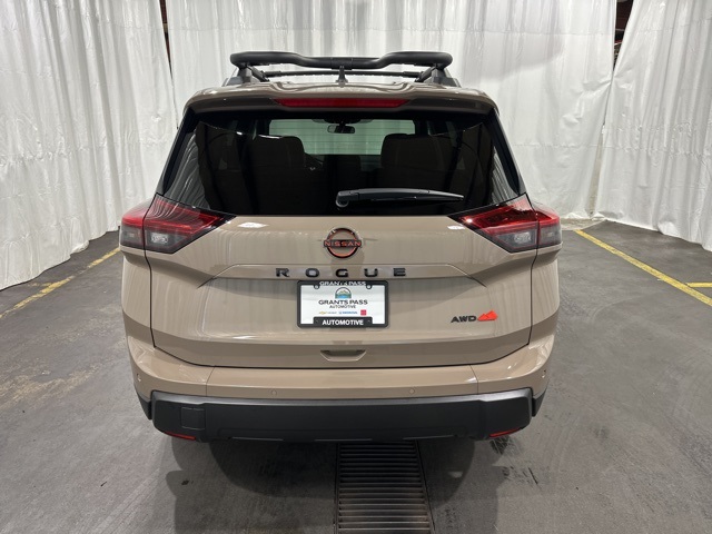 2026 Nissan Rogue SV photo 3