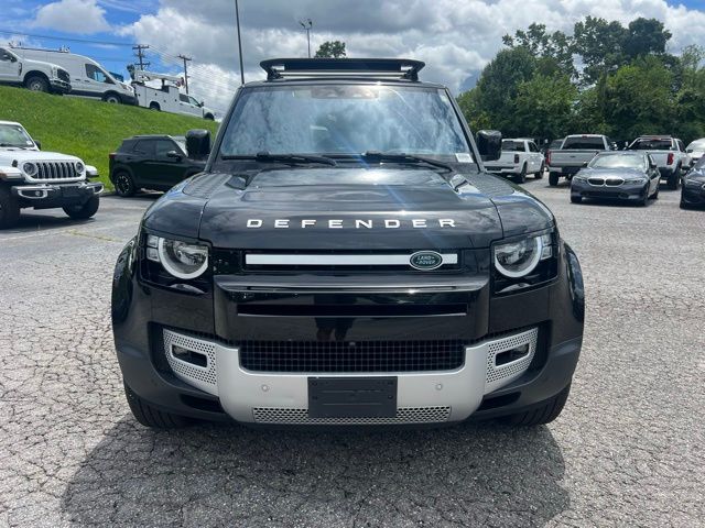 2020 Land Rover Defender 110 S photo 3