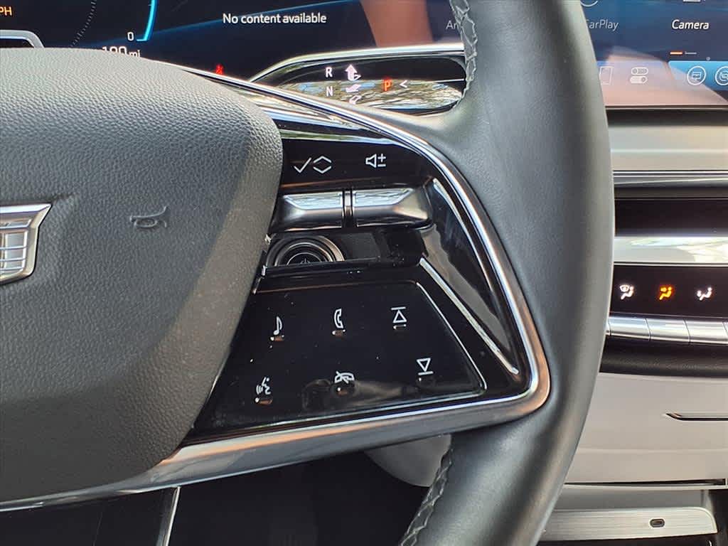 2024 Cadillac Lyriq Luxury photo 26