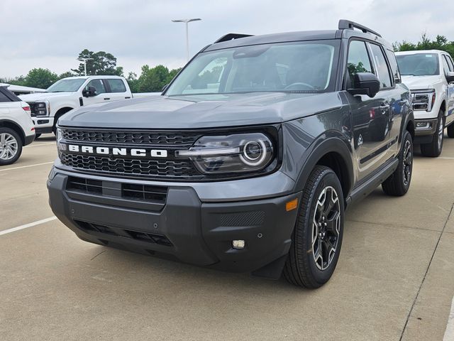 2025 Ford Bronco Sport Outer Banks photo 2