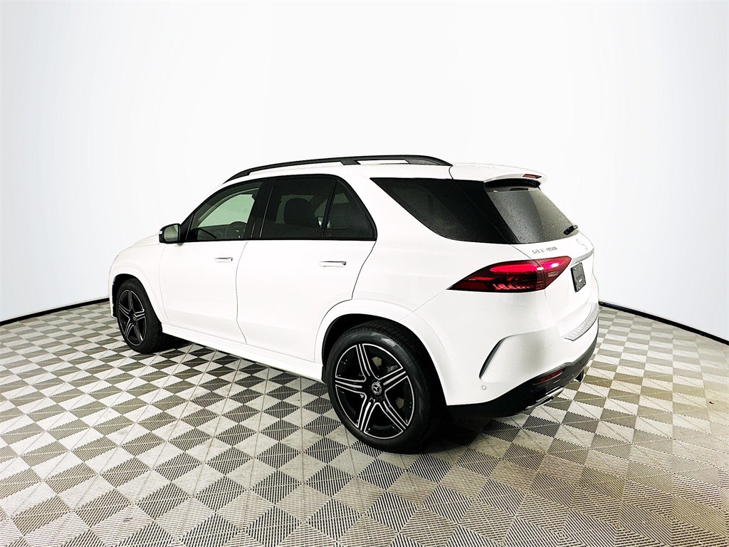 2026 Mercedes Benz GLE 450 4MATIC photo 4