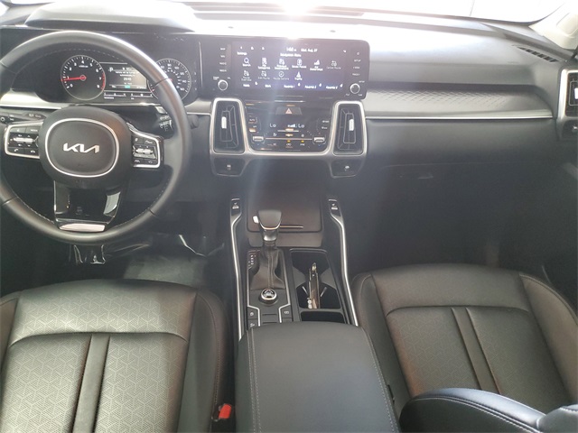 2022 Kia Sorento S photo 22