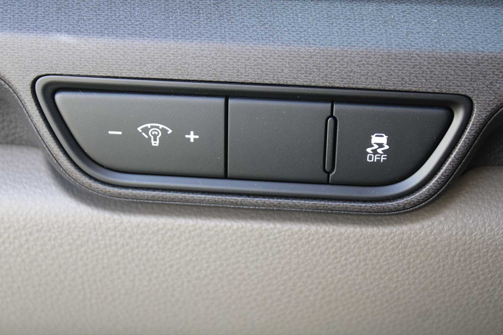 2025 Kia Carnival EX photo 28