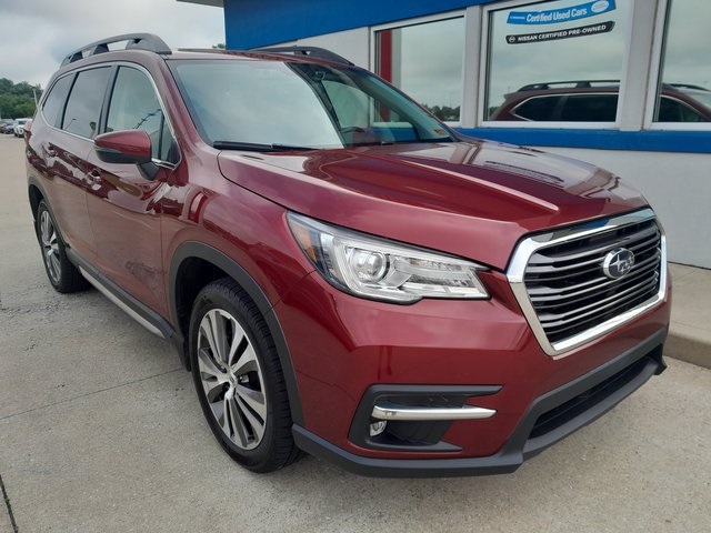 2022 Subaru Ascent Limited photo 3