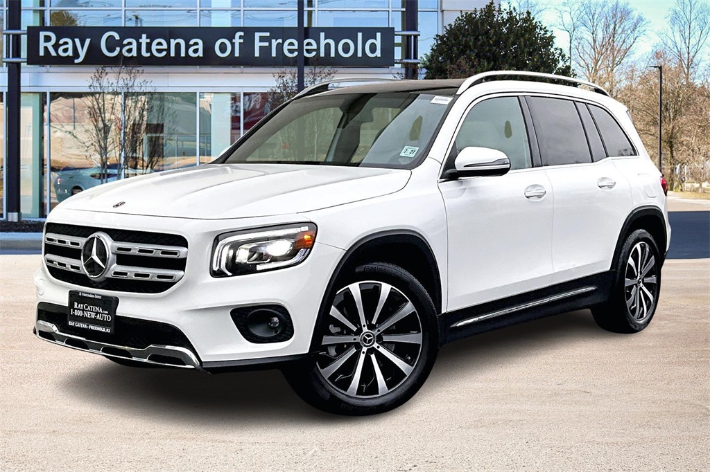 2022 Mercedes-Benz GLB Base