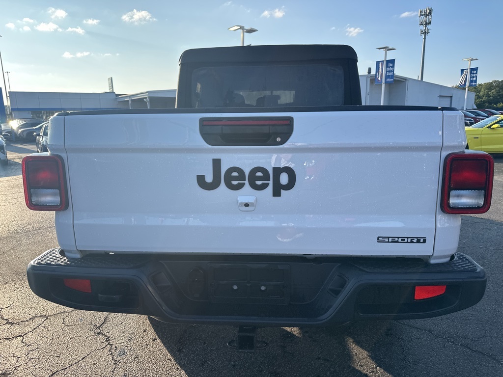 2020 Jeep Gladiator Sport photo 8