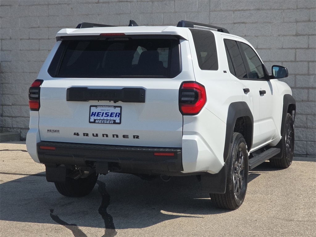 2025 Toyota 4Runner SR5 4WD photo 13