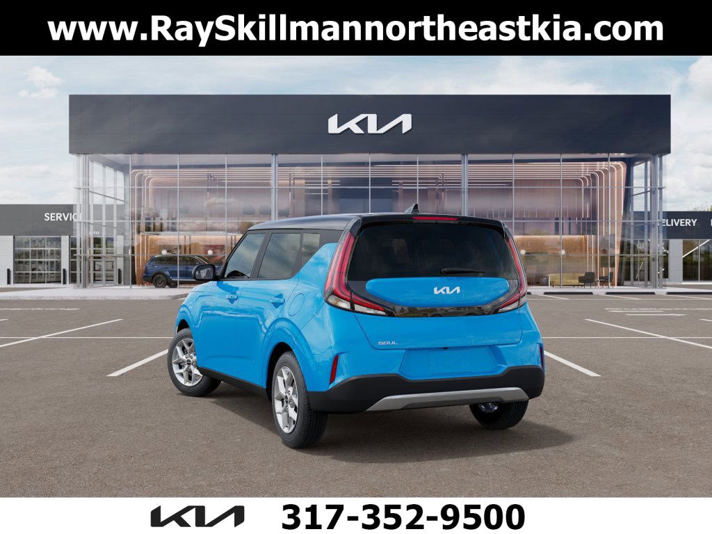 2025 Kia Soul S photo 4