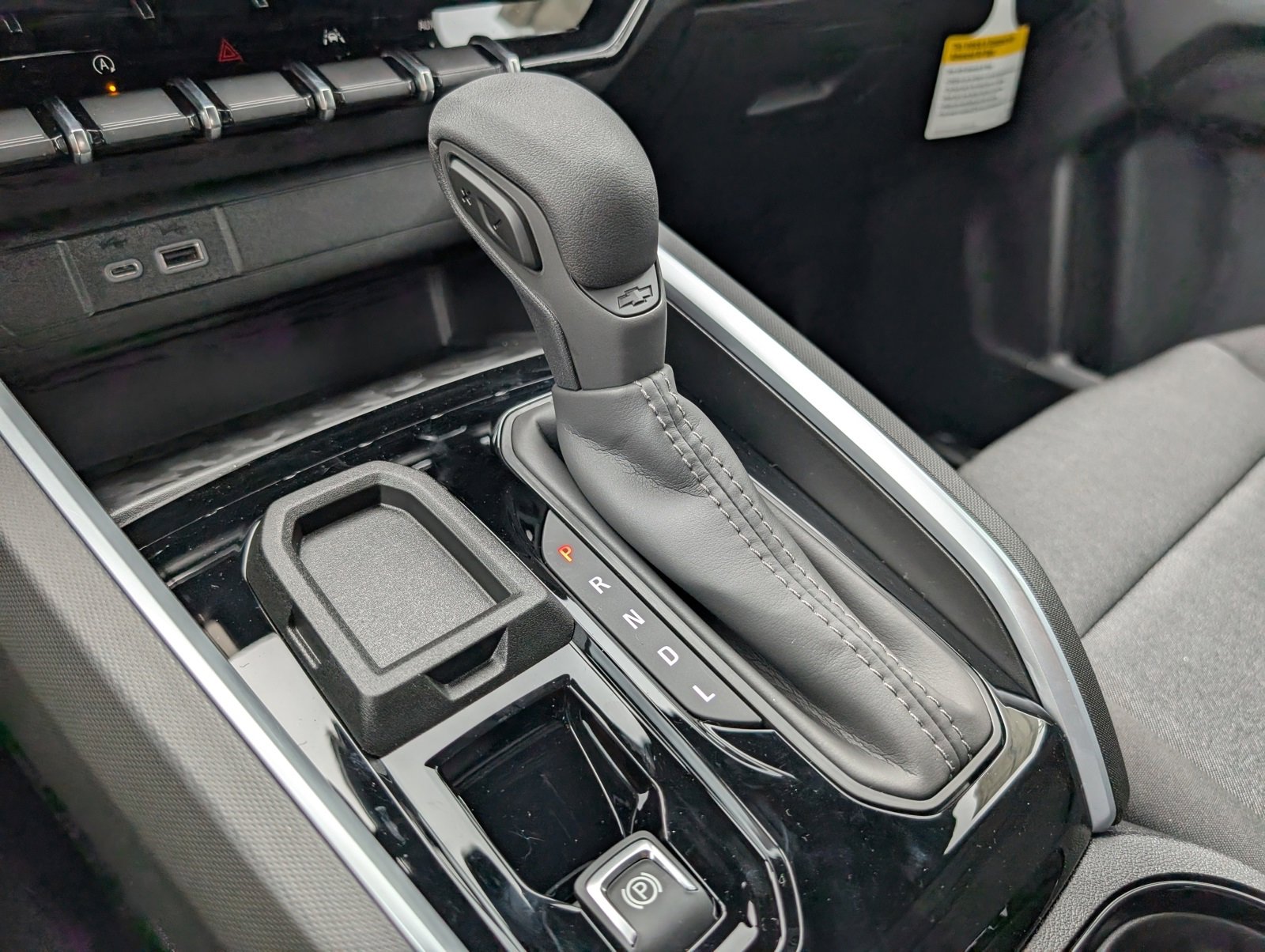 2026 Chevrolet Colorado Work Truck photo 12