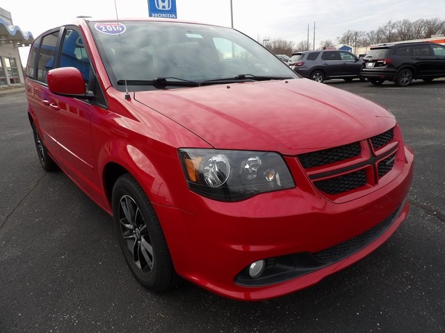 2016 Dodge Grand Caravan R/T