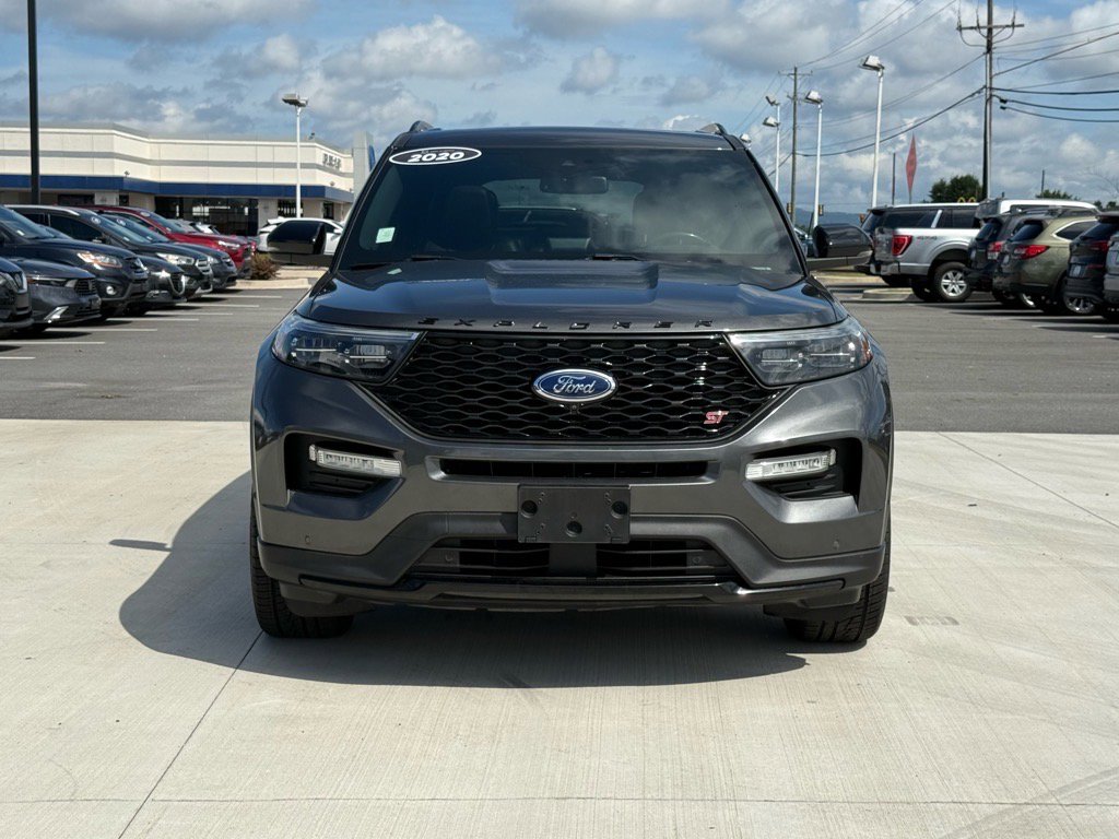 2020 Ford Explorer ST photo 2