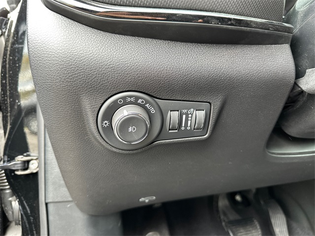 2025 Jeep Compass Latitude photo 32