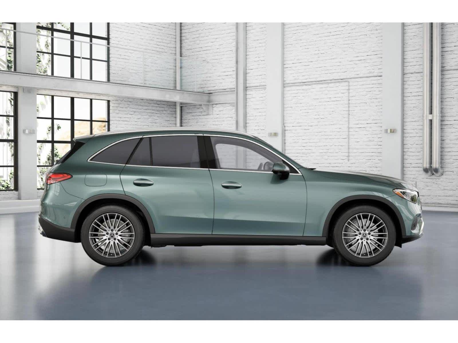 2026 Mercedes Benz GLC 300 photo 2