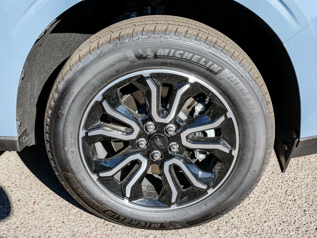 2024 Ford Maverick Lariat photo 11
