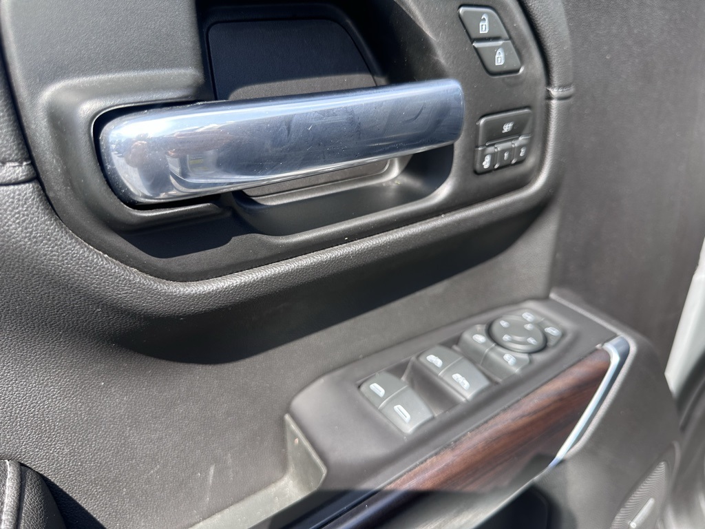 2019 Gmc Sierra 1500 SLT photo 4