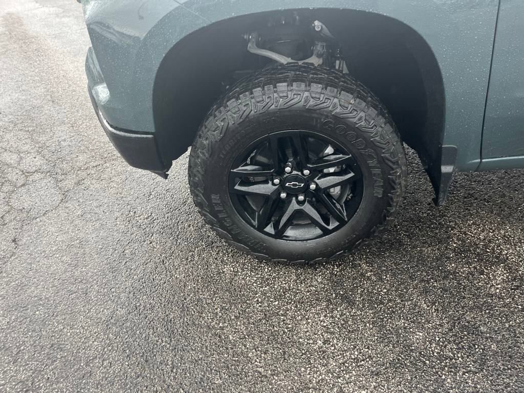 2025 Chevrolet Silverado 1500 Custom Trail Boss photo 28