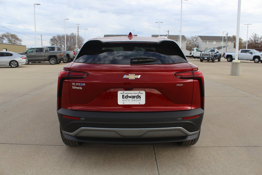 2026 Chevrolet Blazer EV photo 4