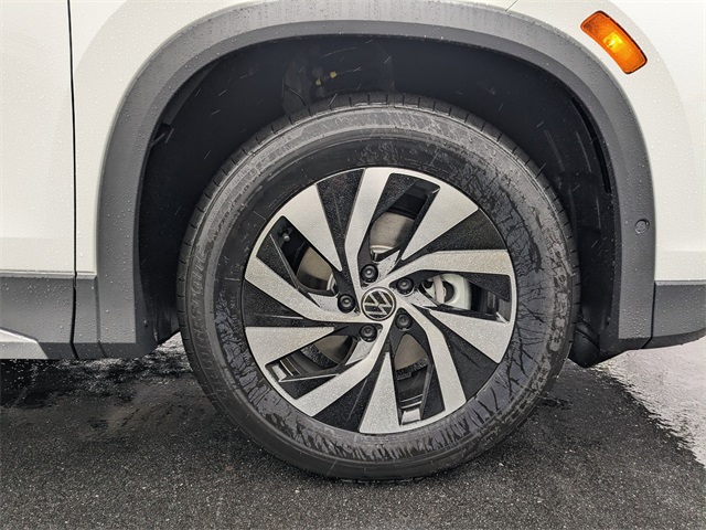 2025 Volkswagen Tiguan S photo 9