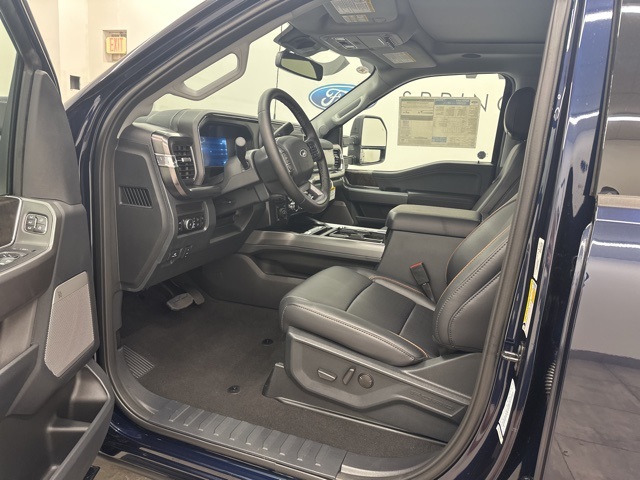 2025 Ford F-250 Lariat photo 11