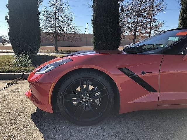 2015 Chevrolet Corvette Stingray 2LT photo 8