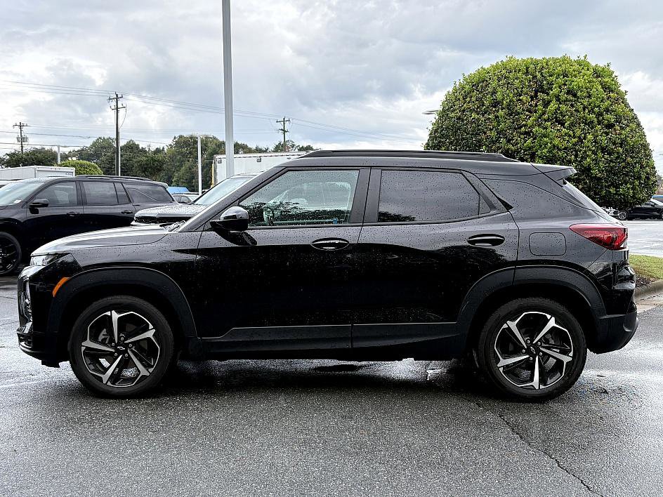 2023 Chevrolet Trailblazer RS photo 2
