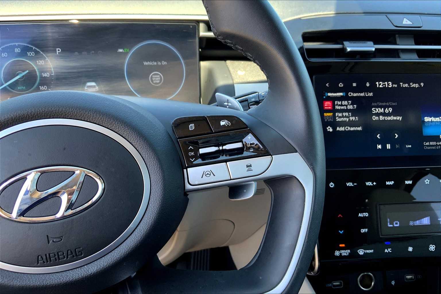 2023 Hyundai Tucson SEL Convenience photo 23