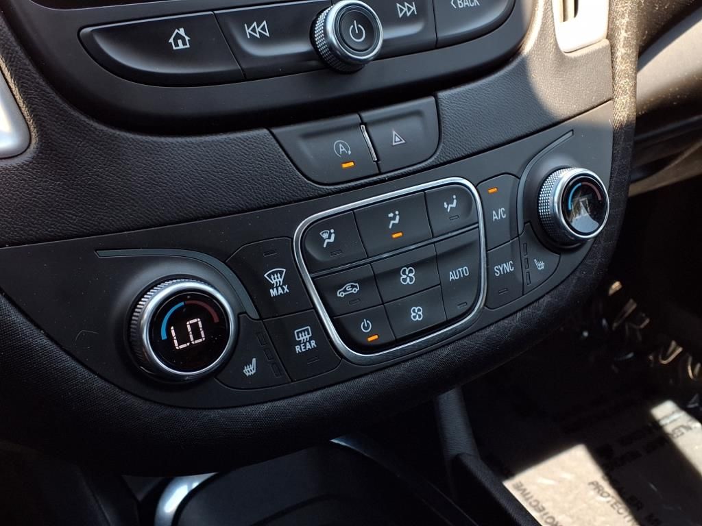 2023 Chevrolet Malibu 1LT photo 9