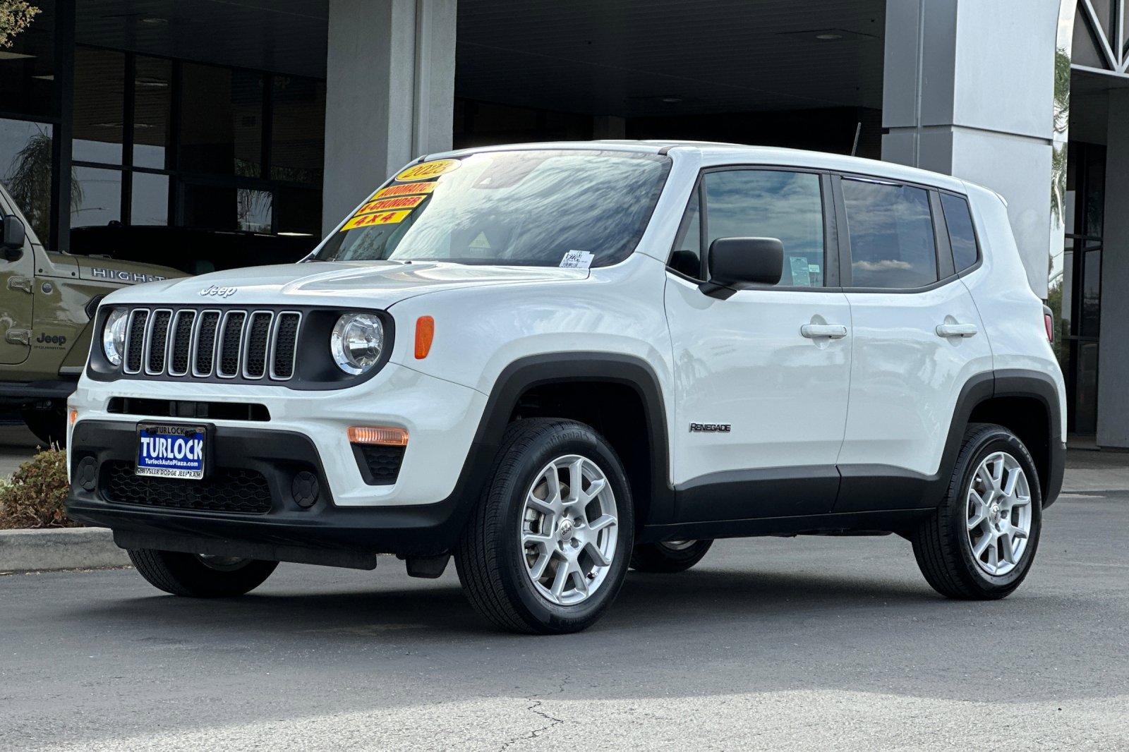 2023 Jeep Renegade Latitude Upland photo 8