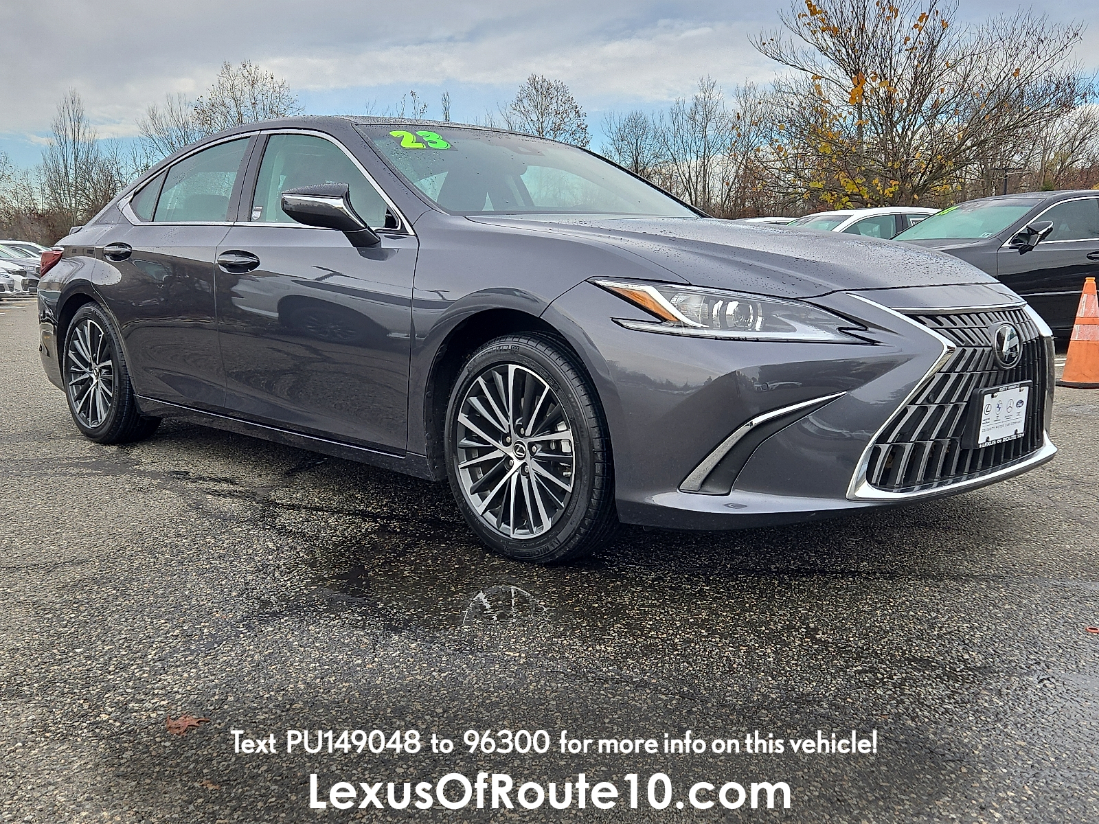 2023 Lexus ES 350's photo