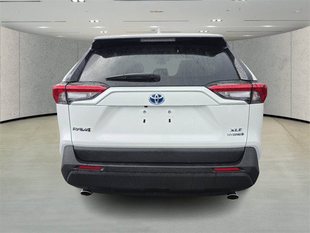 2023 Toyota RAV4 Hybrid XLE Premium photo 4