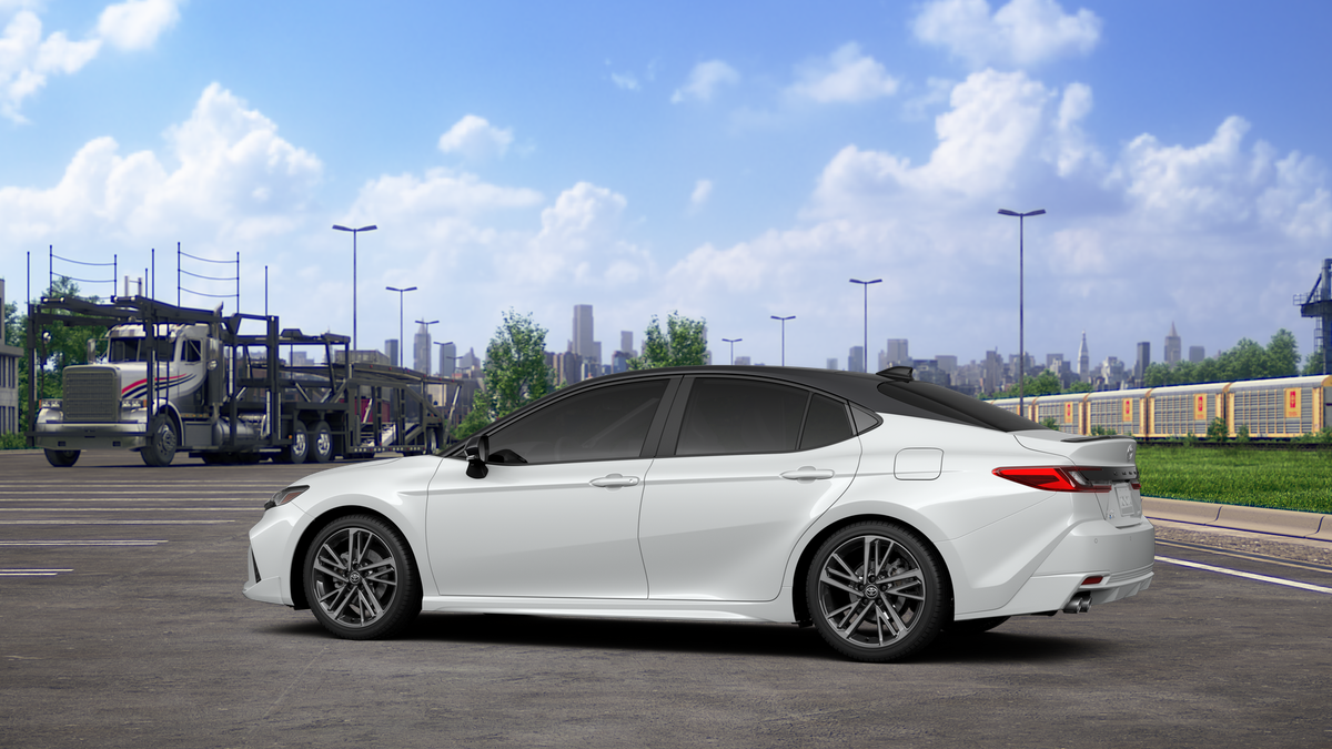 2026 Toyota Camry XSE photo 4