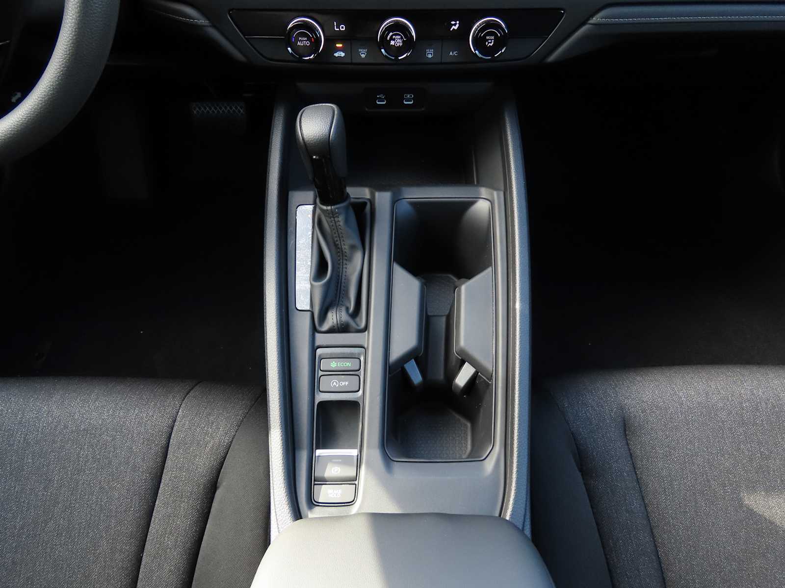2025 Honda Accord LX photo 15
